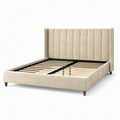 Lit double rembourré beige pour matelas 160 x 200 cm, dimensions 170 x 215 x 115 cm, tête de lit à panneaux verticaux et sommier à lattes